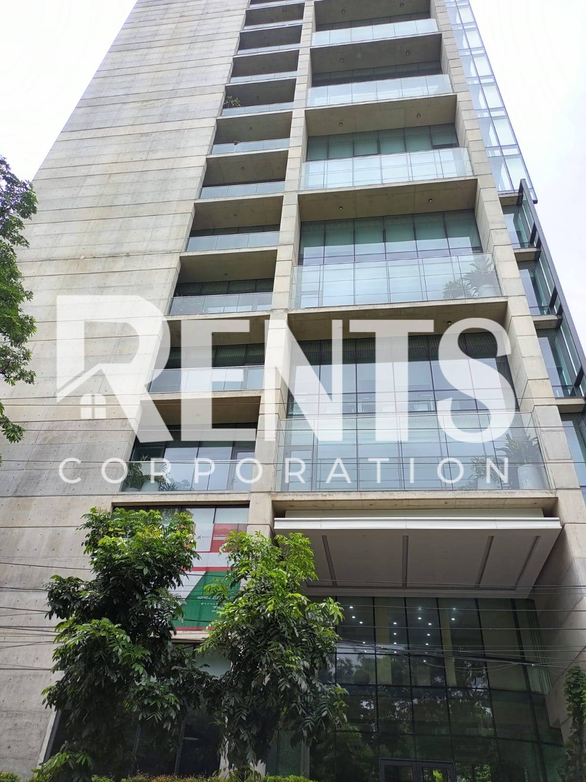 Villa on Hollywood Boulevard