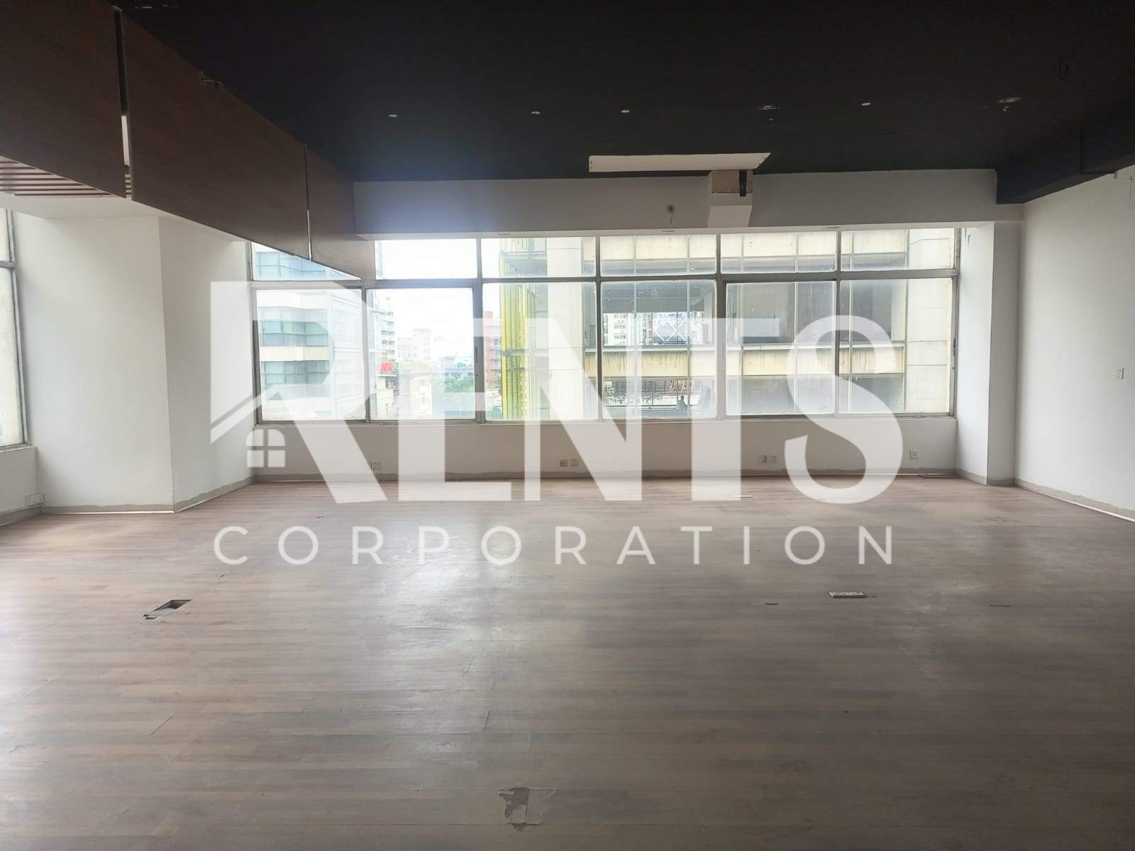 Villa on Hollywood Boulevard