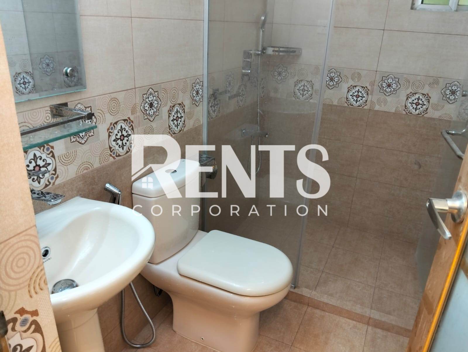 Villa on Hollywood Boulevard