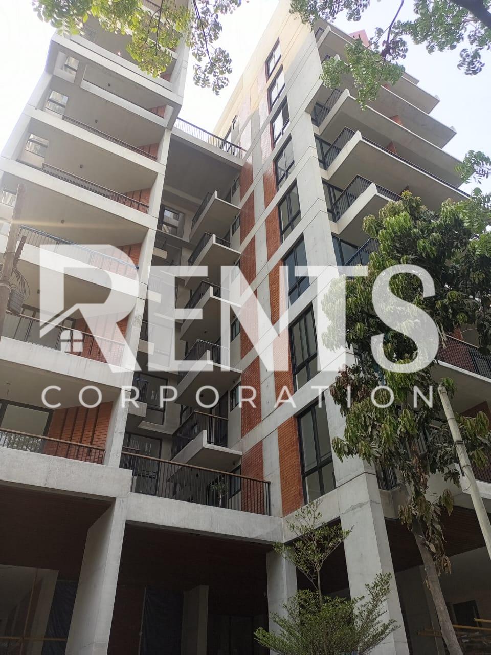 Villa on Hollywood Boulevard