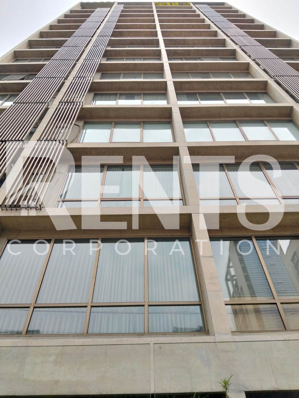 Villa on Hollywood Boulevard