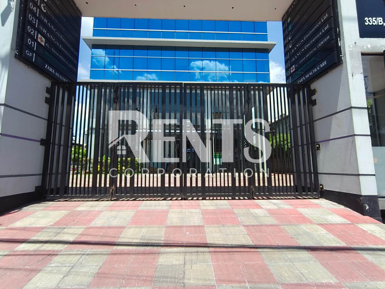 Villa on Hollywood Boulevard