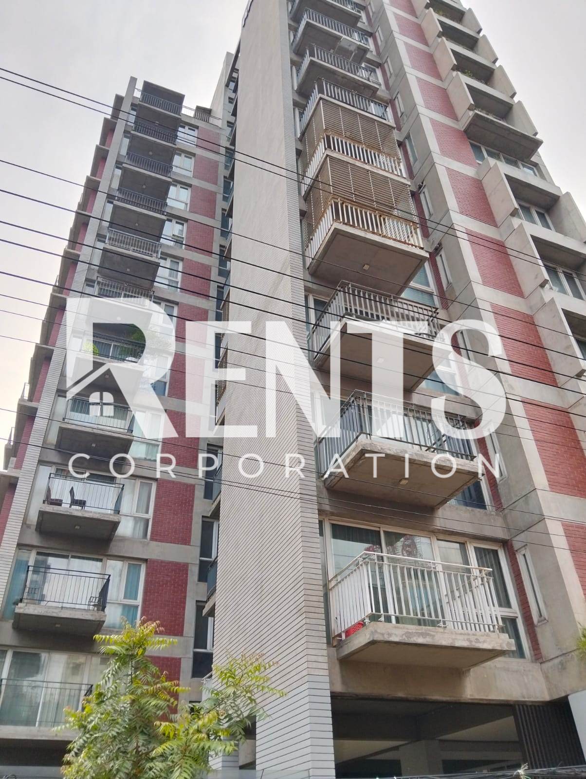 Villa on Hollywood Boulevard