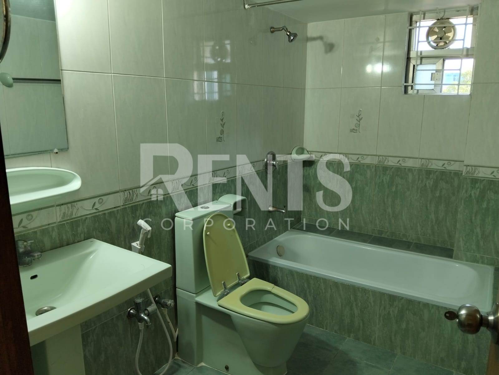 Villa on Hollywood Boulevard