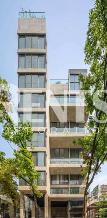 Villa on Hollywood Boulevard