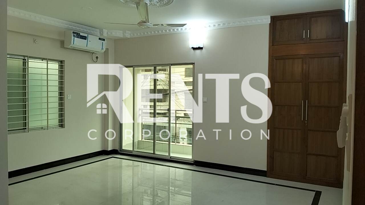 Villa on Hollywood Boulevard