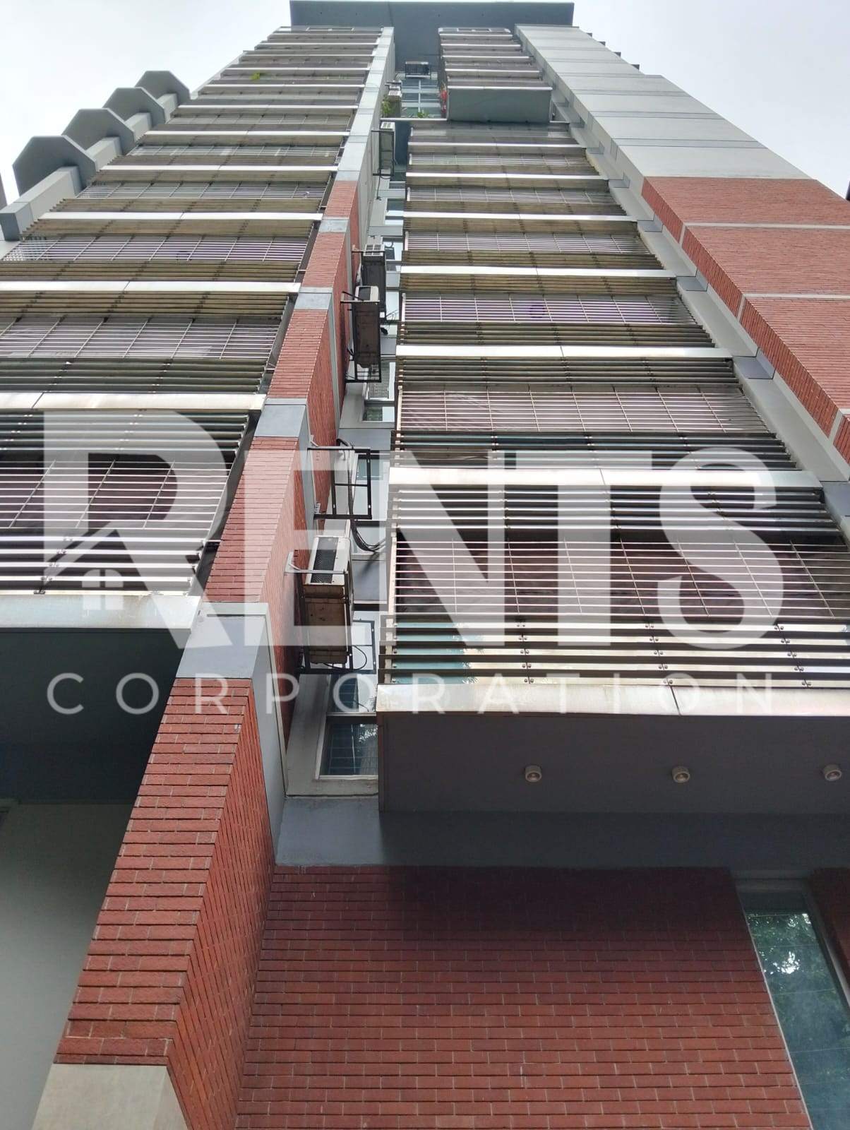 Villa on Hollywood Boulevard