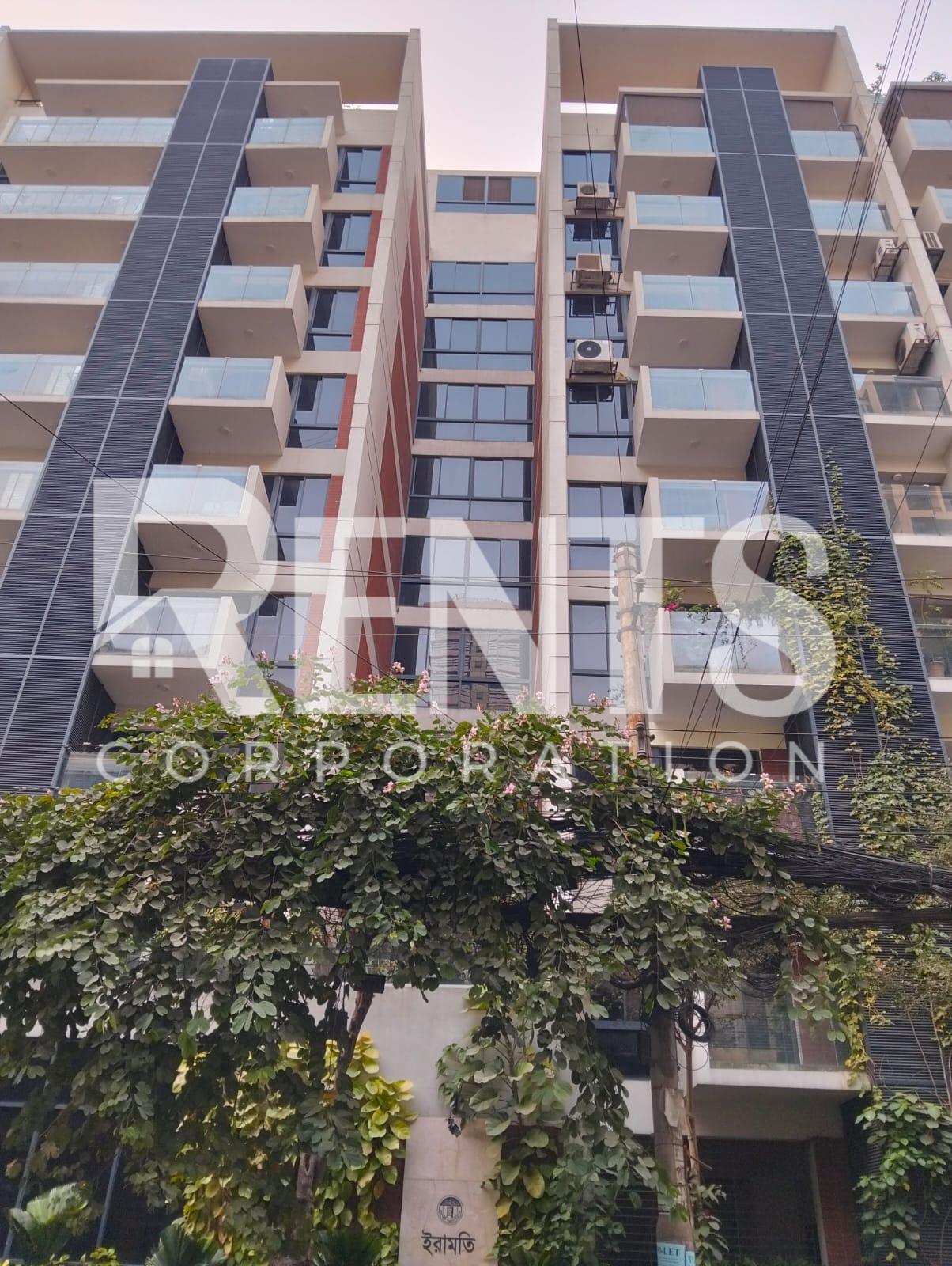 Villa on Hollywood Boulevard