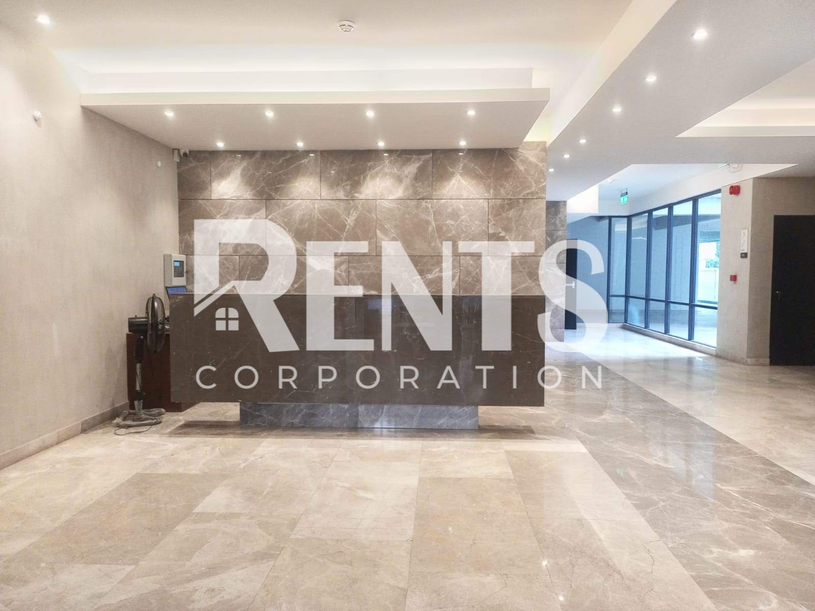 Villa on Hollywood Boulevard