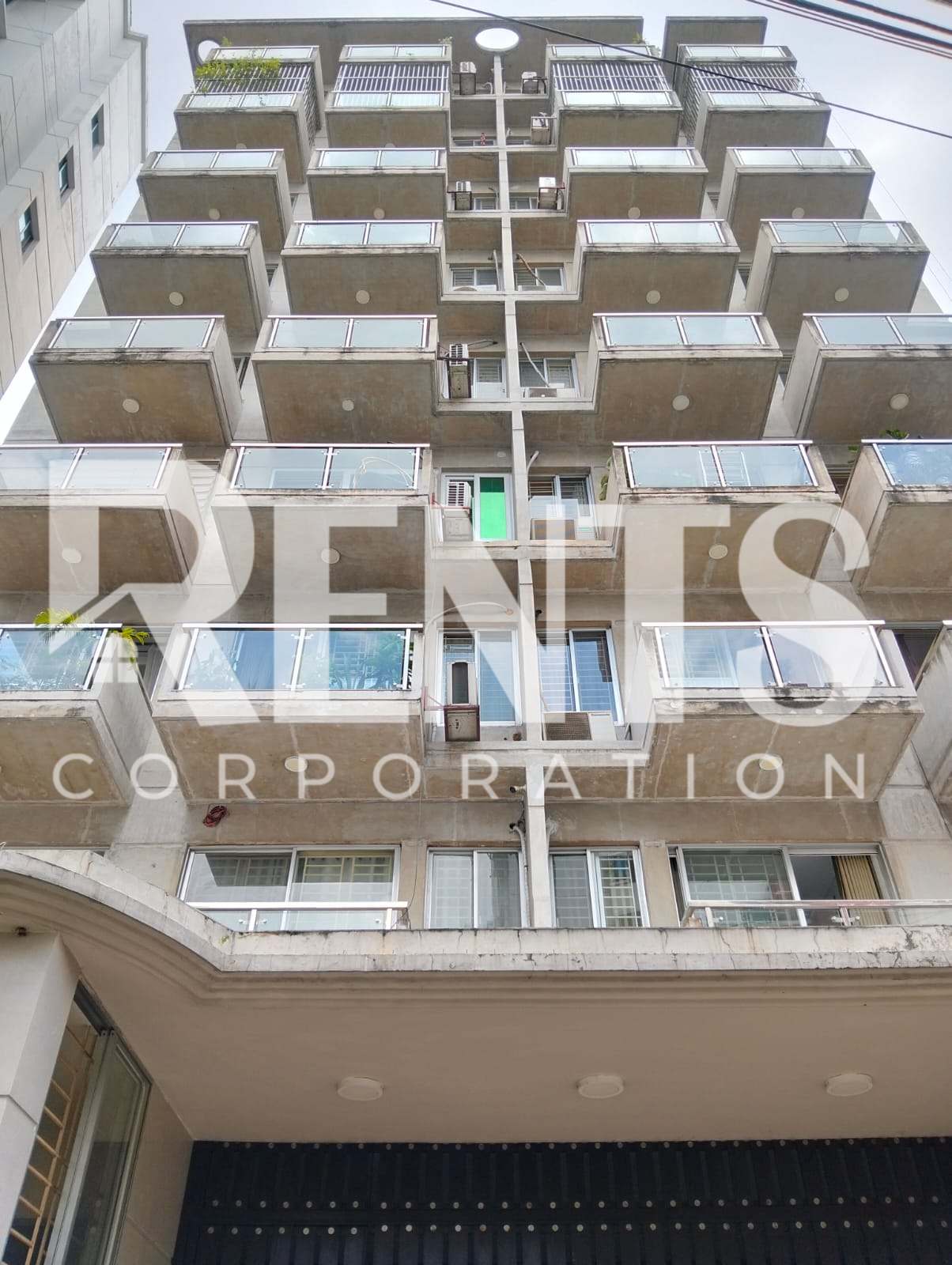 Villa on Hollywood Boulevard