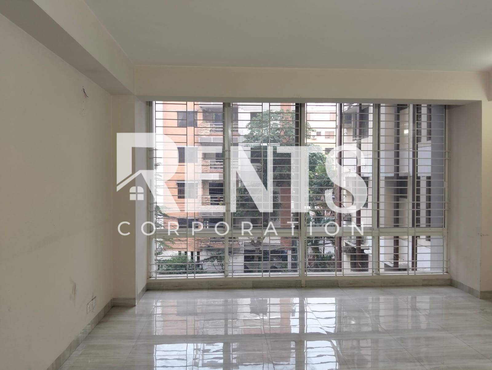 Villa on Hollywood Boulevard