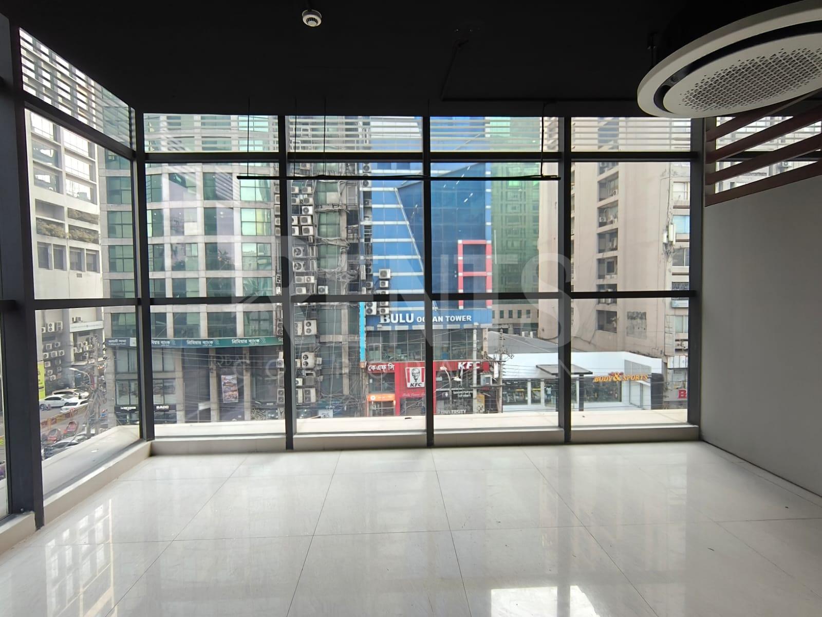 Villa on Hollywood Boulevard