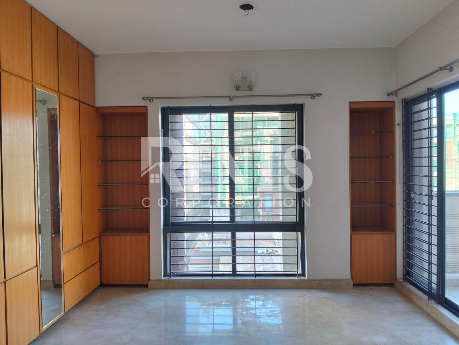 Villa on Hollywood Boulevard