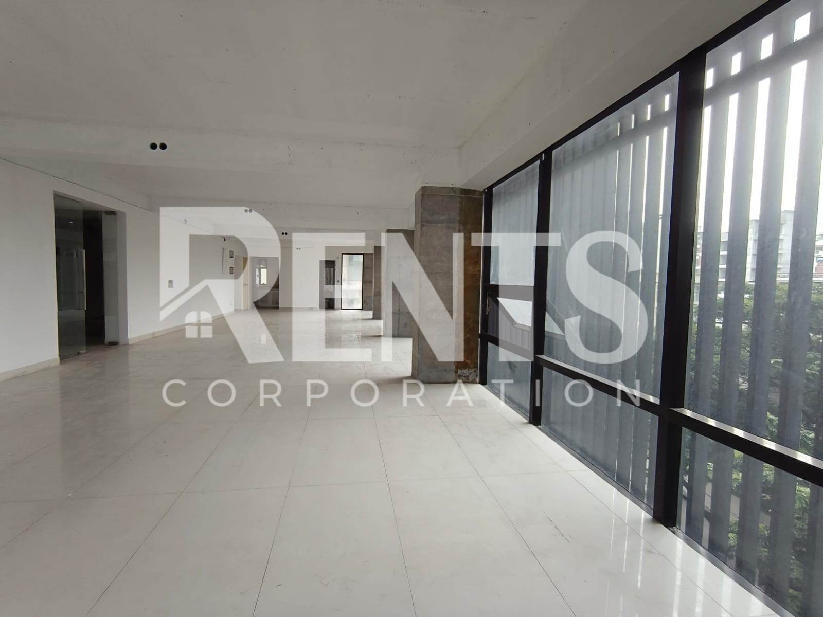 Villa on Hollywood Boulevard