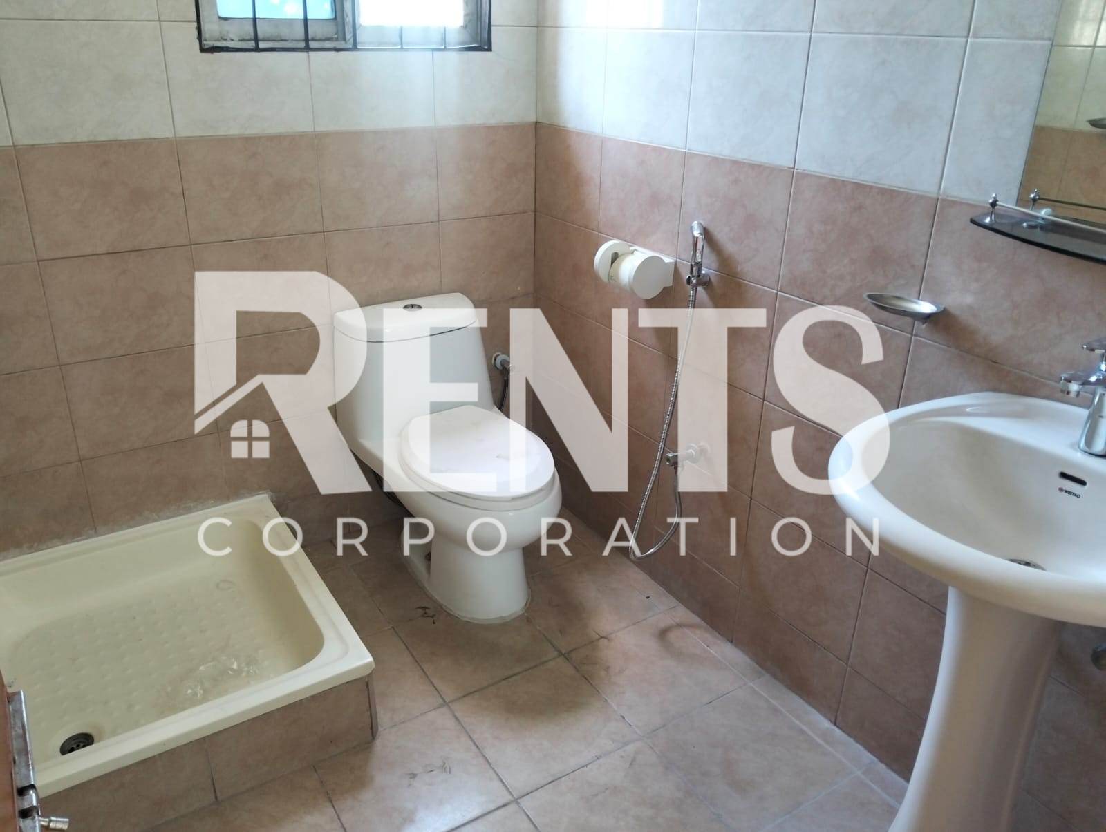 Villa on Hollywood Boulevard