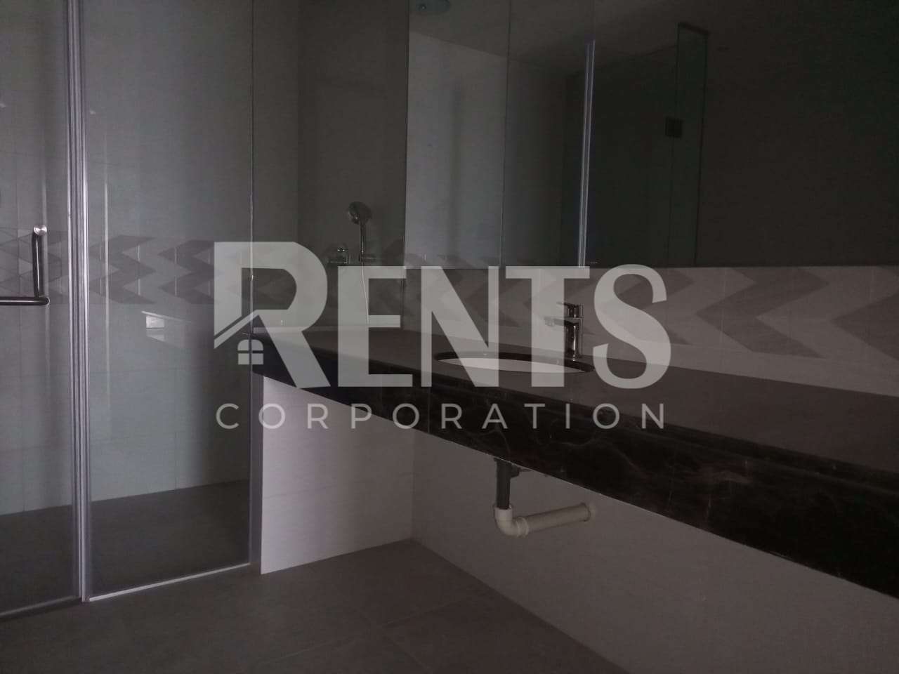 Villa on Hollywood Boulevard