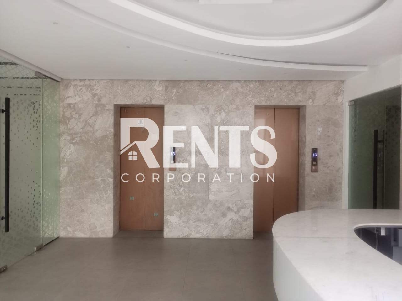 Villa on Hollywood Boulevard