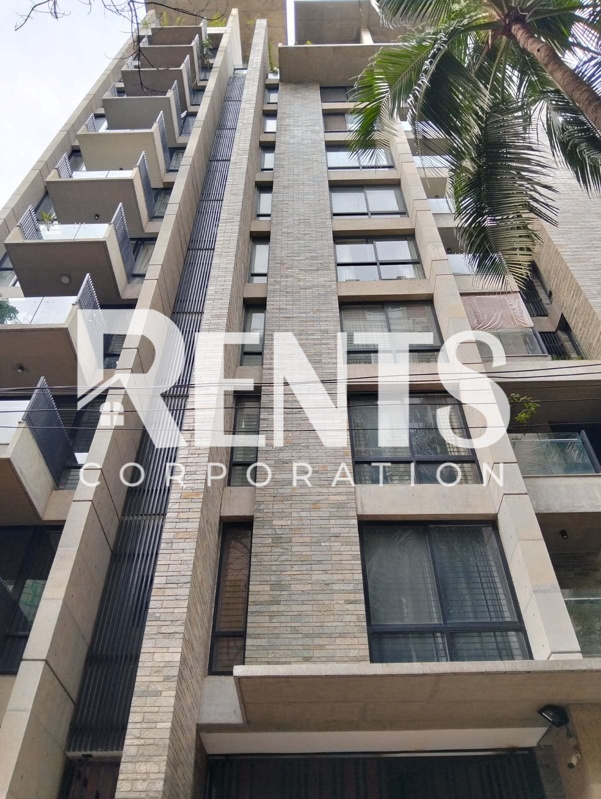 Villa on Hollywood Boulevard