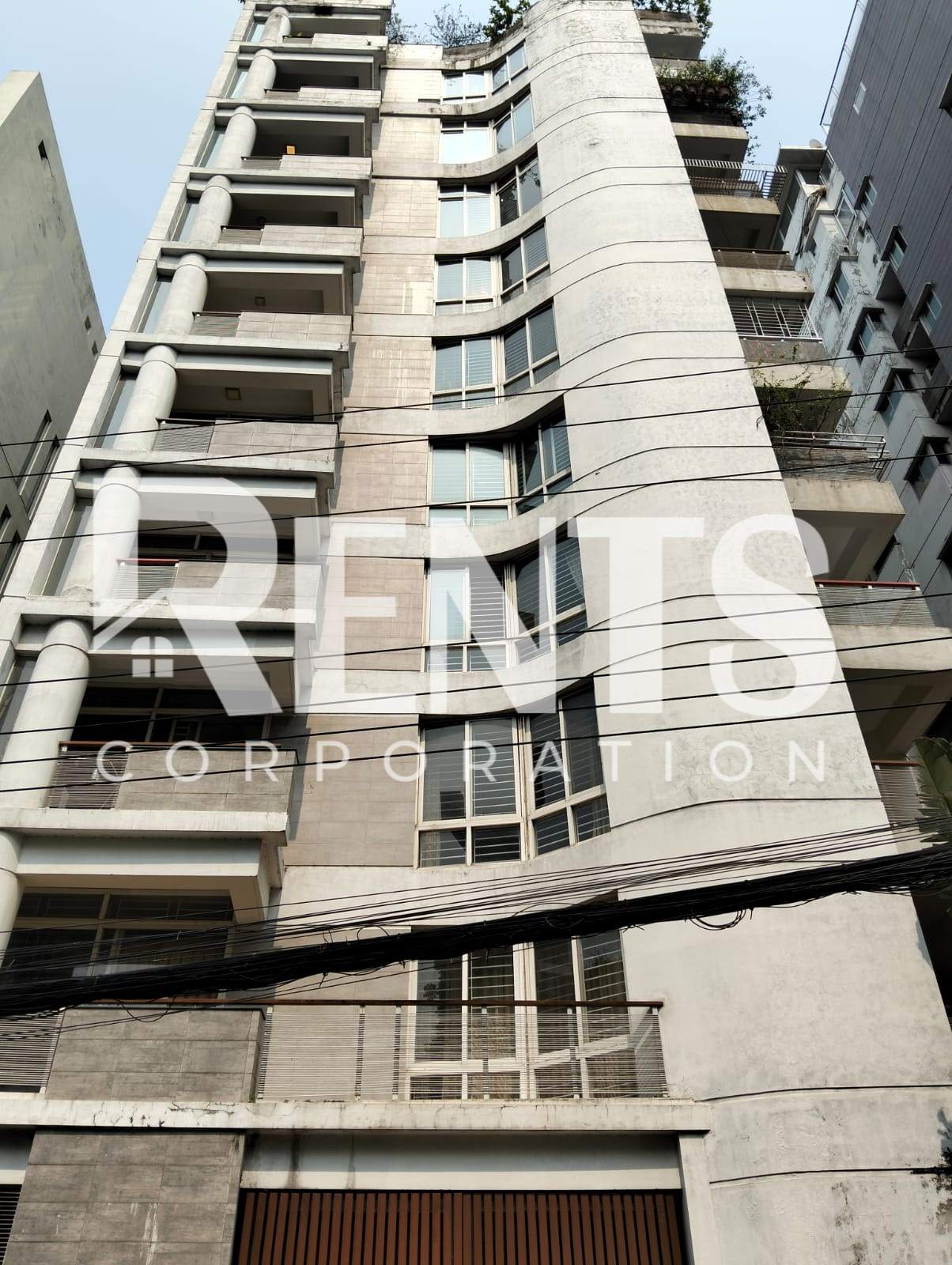 Villa on Hollywood Boulevard