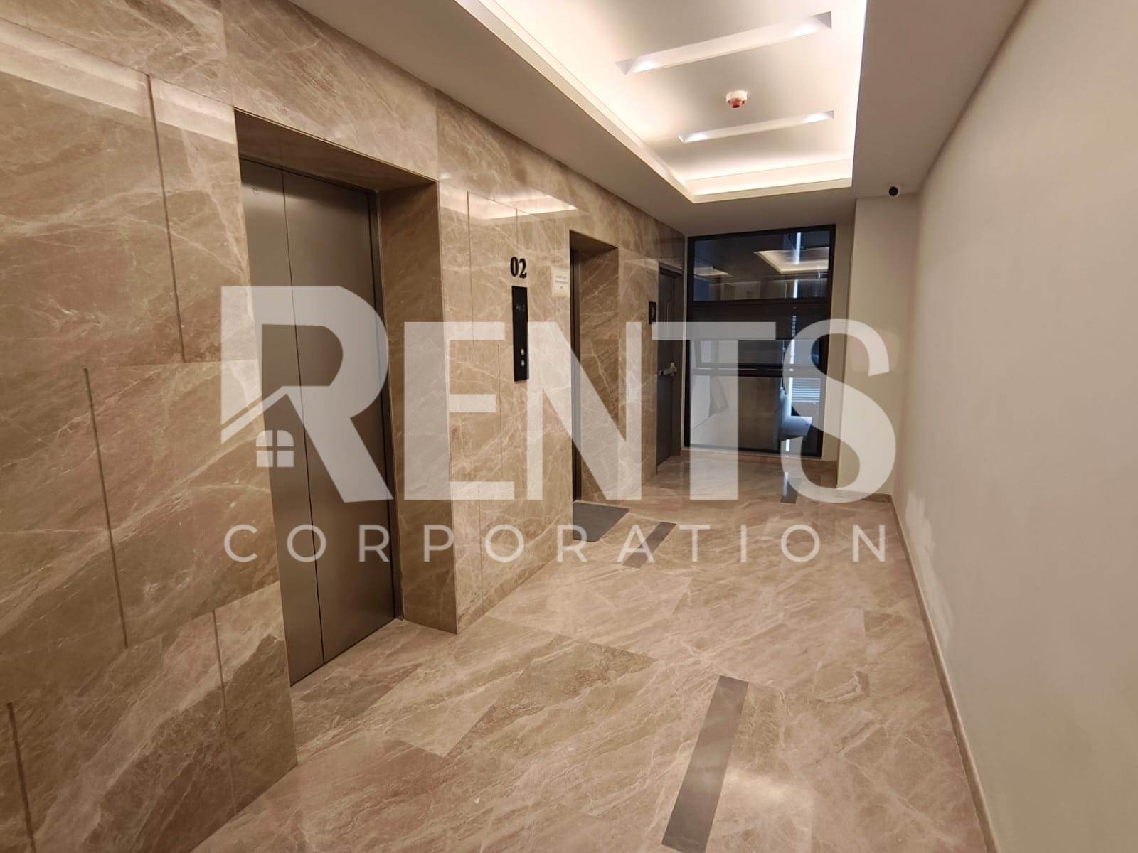 Villa on Hollywood Boulevard