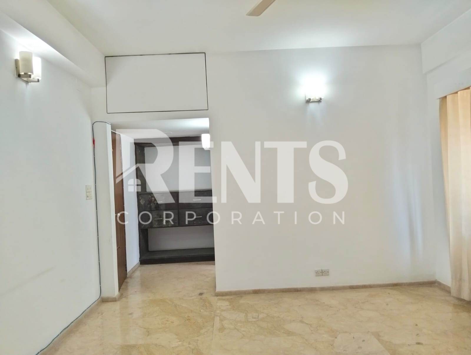 Villa on Hollywood Boulevard